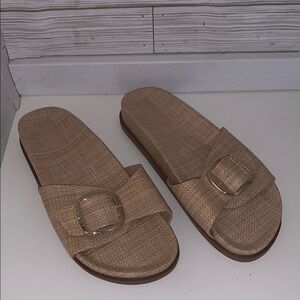 COVET Elegant Tan Slide Sandals SIZE 42